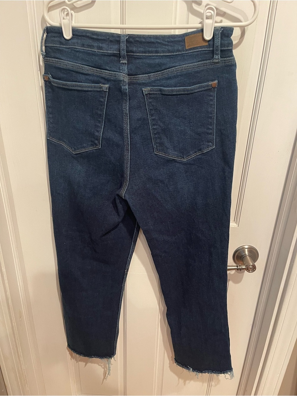 Judy Blue Women’s Dark Wash Straight Crop Jeans 11 - Picture 4 of 4